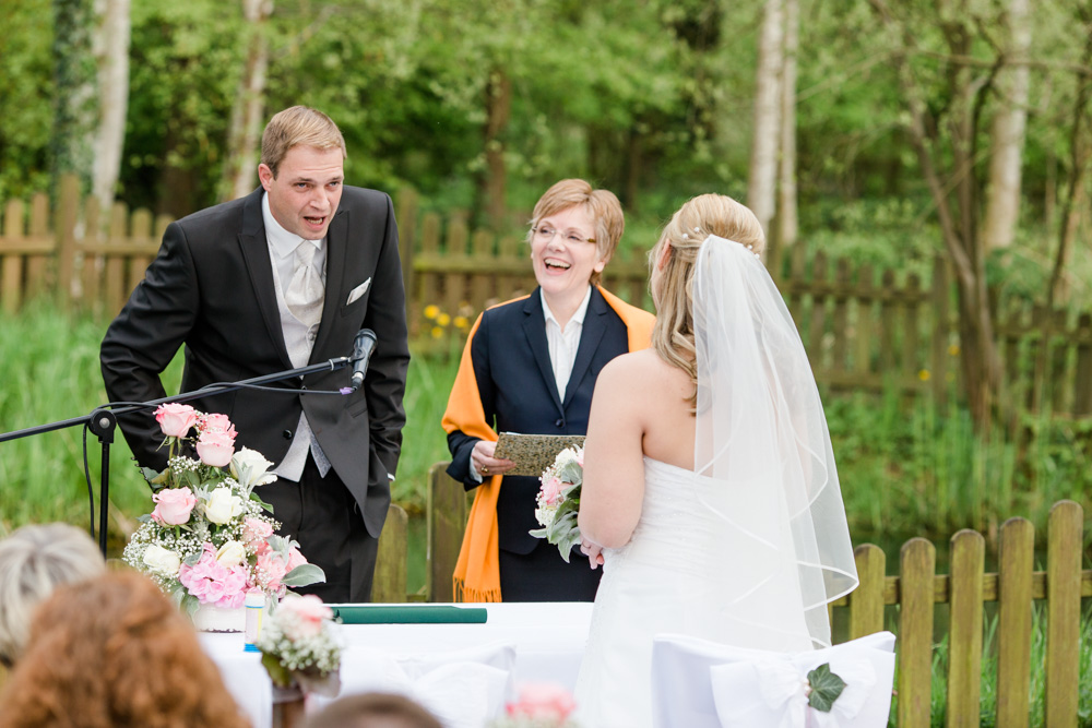 Hochzeitsfotograf in Duvenstedt im Hotel Alster Au